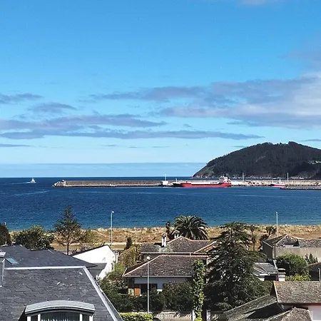 Apartamento Sobre La Playa *